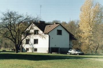 Polonia Privát Czaszyn, Exterior